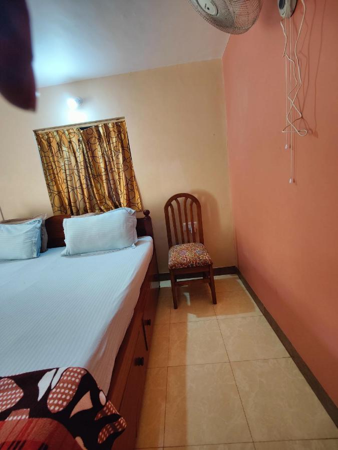 Menezes House Hotel Panadzsi Kültér fotó
