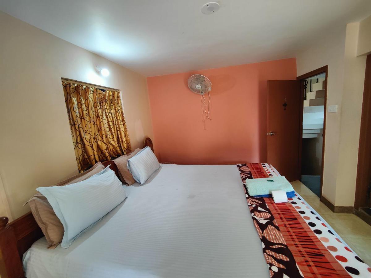 Menezes House Hotel Panadzsi Kültér fotó