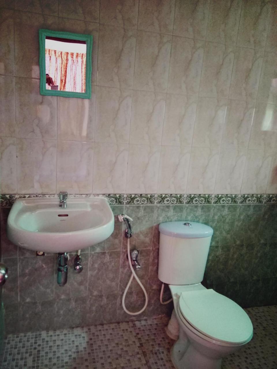 Menezes House Hotel Panadzsi Kültér fotó